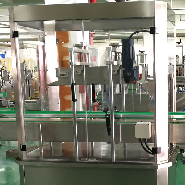 全自動壓蓋機-食用油生產(chǎn)線專用壓蓋設備細節(jié)展示 全自動壓蓋機-食用油生產(chǎn)線專用壓蓋設備細節(jié)展示